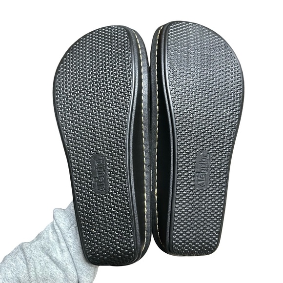 Alegria Freesia Women Size 39 9 Pink Gold Striped Comfort Clogs Mules - Picture 7 of 9